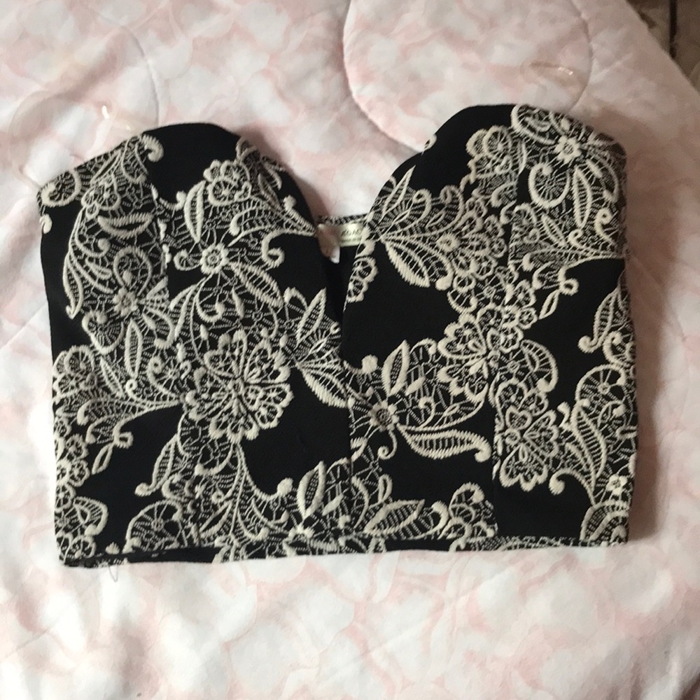 Strapless black and white top